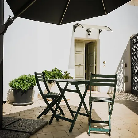 Bed and breakfast Miro 2*